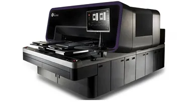 <p>Nästa generation av printers från Kornit Digital använder sig av patenterad 3D-teknologi för att digitalt simulera olika analoga förädlingstekniker.</p>
