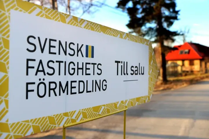 <p>En av många skyltar som länge varit omdiskuterad.</p>
