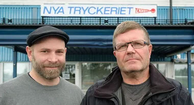 <p>Till vänster står Lennie Nylén som är vd för Original Tryckeri tillsammans med Roger Broberg tidigare vd på Nya Tryckeriet i Lycksele.</p>

