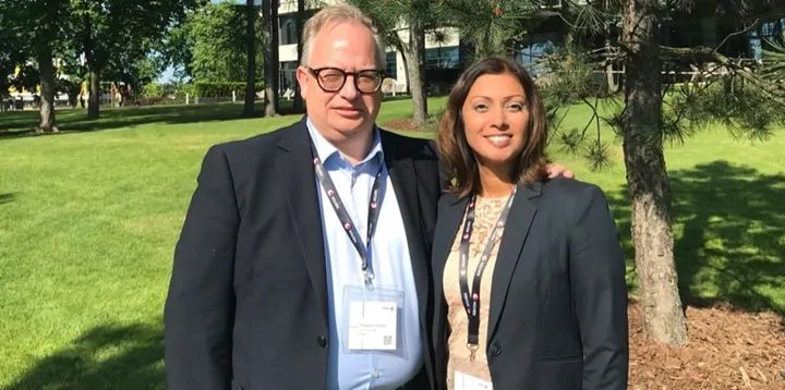 <p>Xerox nya sverigechef Polly Hussain tillsammans med Thorbjörn Thyén som är ansvarig för grafiska marknaden i Norden var på plats i Warzawa.? (Bild: Ulf Sunnberg).</p>
