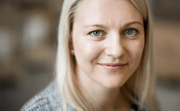 <p>Evelina Lindgren, vd för förpacknignsföretaget APak är utsedd till Årets unga vd.</p>
