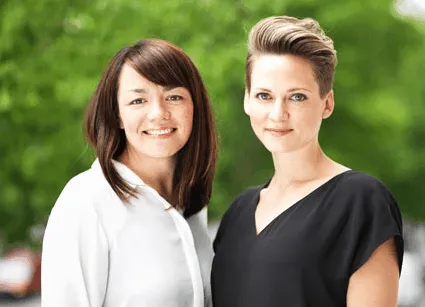 <p>Rebecka Leffler och Lotten Skeppstedt är med och bygger upp Binniers självpubliceringstjänst. (Foto: Type & Tell)</p>
