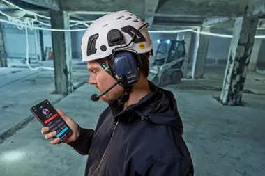 Guardio Armet Pro Connected Safety Helmet